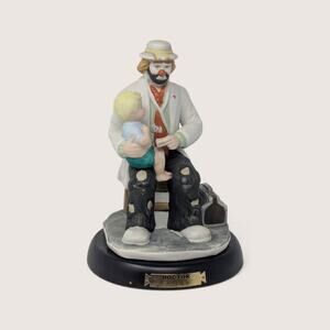 Vintage Flambro Emmett Kelly Jr Doctor Porcelain Figurine Clown With Base